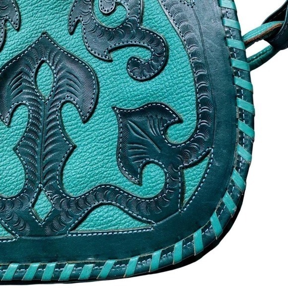 New‎ LL Leathers in Leather Crossbody Bag Teal Green Whipstitch Boho Saddle Bag main image 9